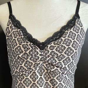 Black & White M Ladies Shell from White House Black Market